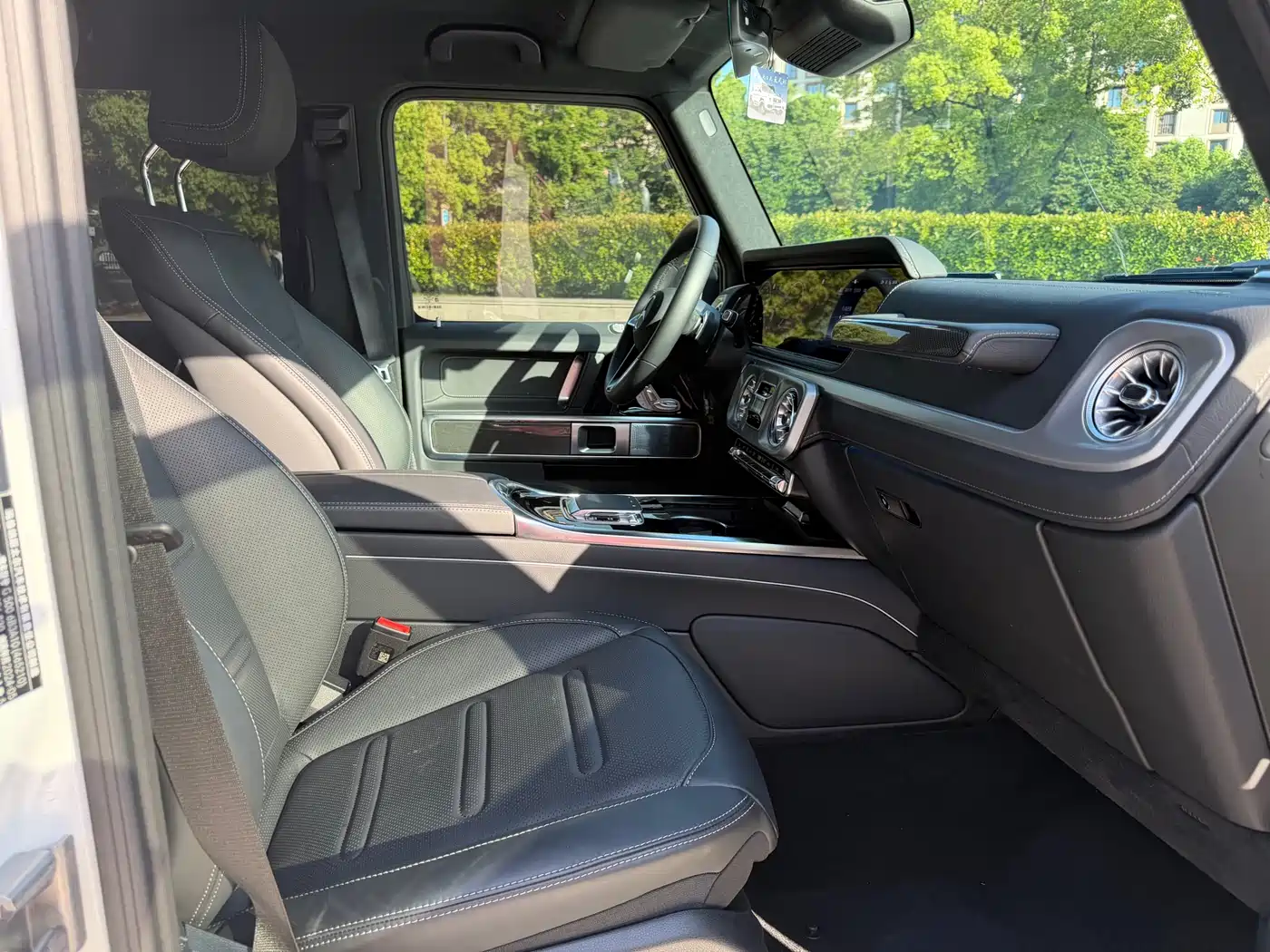 Mercedes-Benz G-Class 2025 G 500 фото 10