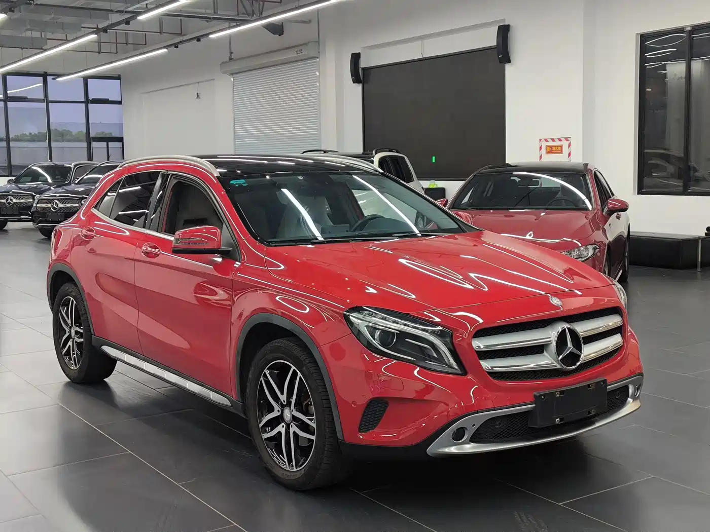 Mercedes-Benz GLA 2015 GLA 200 Fashion фото 3