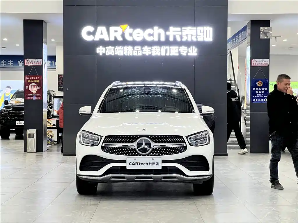 Mercedes-Benz GLC 2020 GLC 300 L 4MATIC Dynamic фото 2