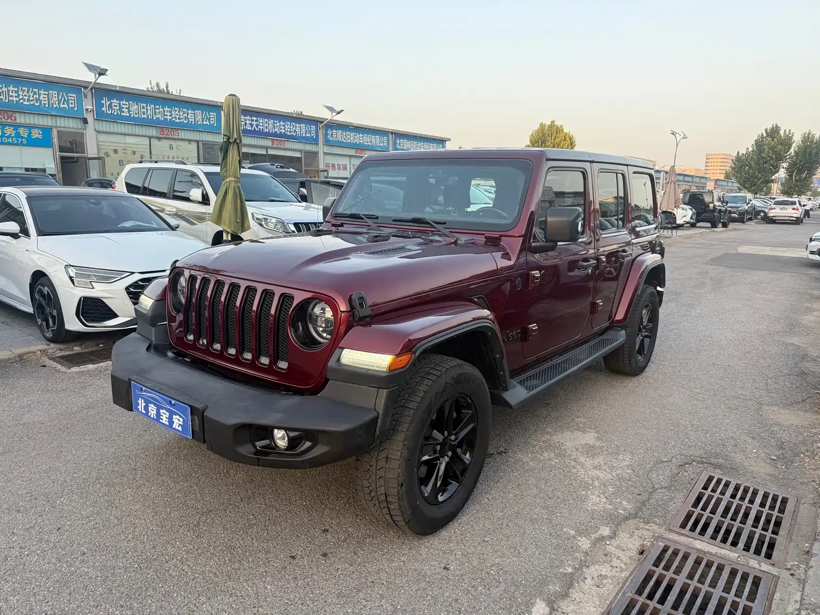 Фото 1 - Jeep Wrangler