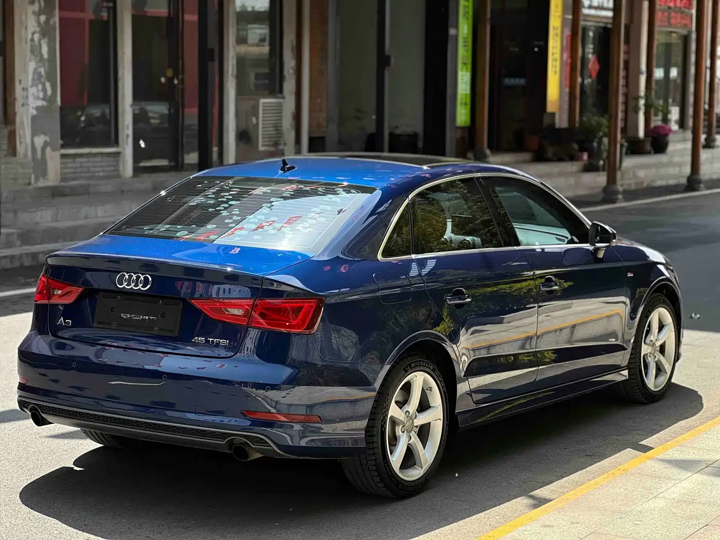 Audi A3 (Import) 2016 2015 Limousine 45 TFSI S line Luxury