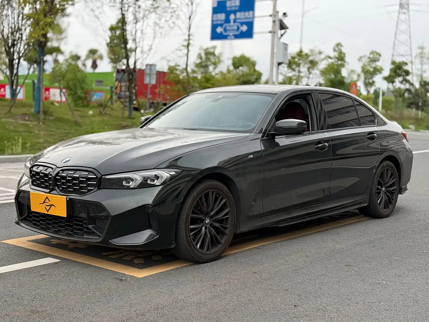 BMW 3 Series 2023 325Li M Sport Black Night Package фото 3
