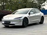 Фото 1 - Tesla Model 3