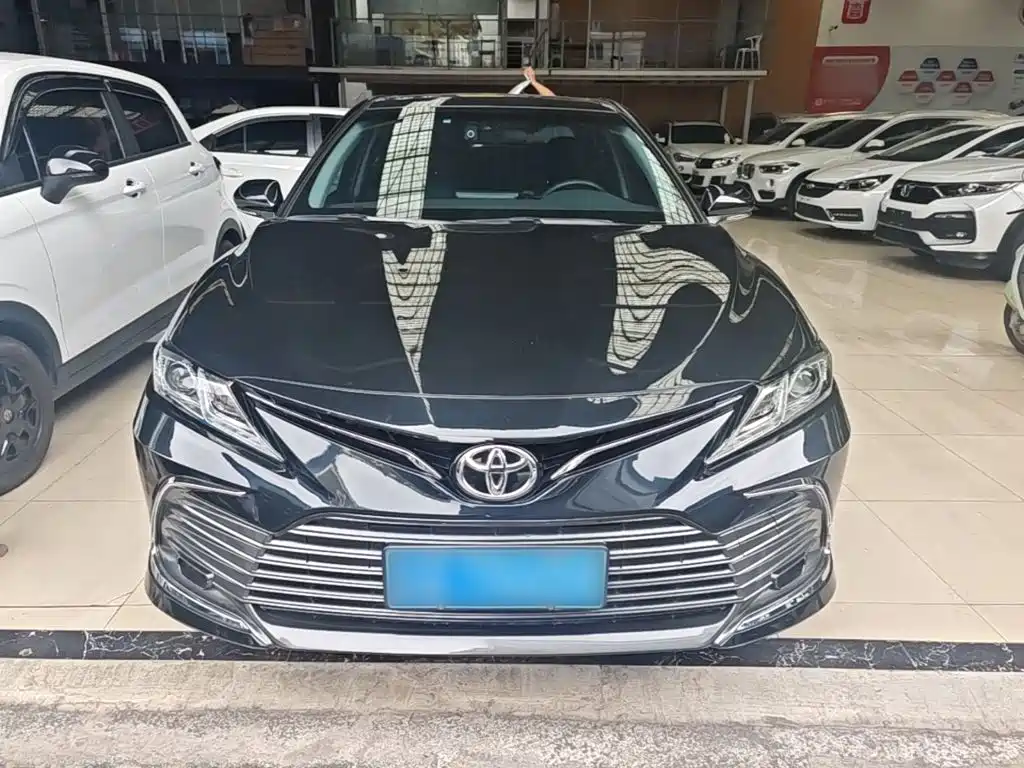 Toyota Camry 2023 2022 2.0GVP Leading Edition