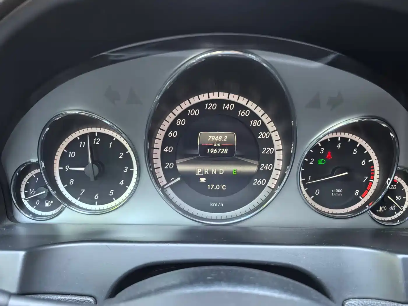 Mercedes-Benz E-Class (Import) 2012 E 260 CGI Coupe фото 11
