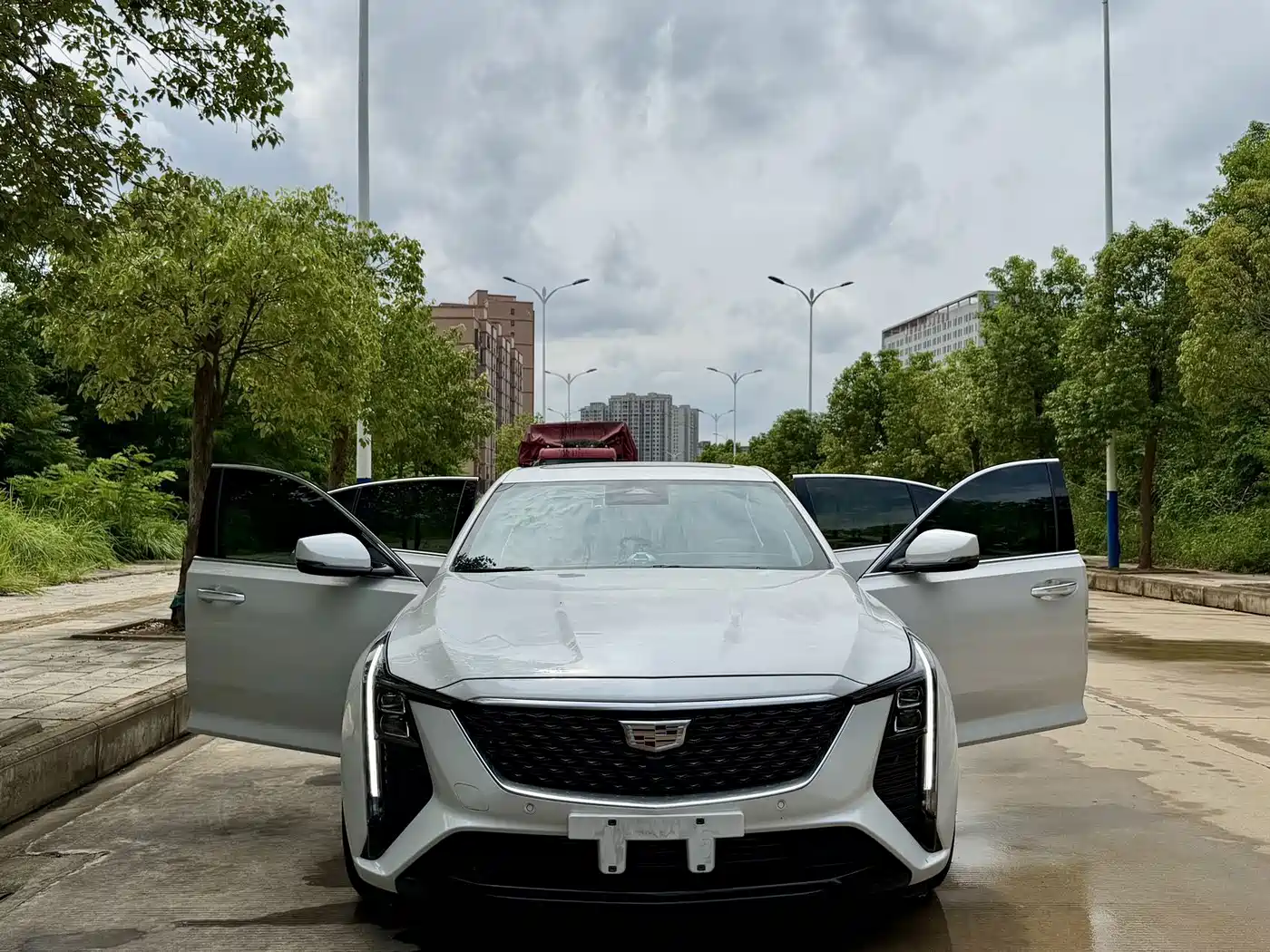 Фото 3 - Cadillac CT5