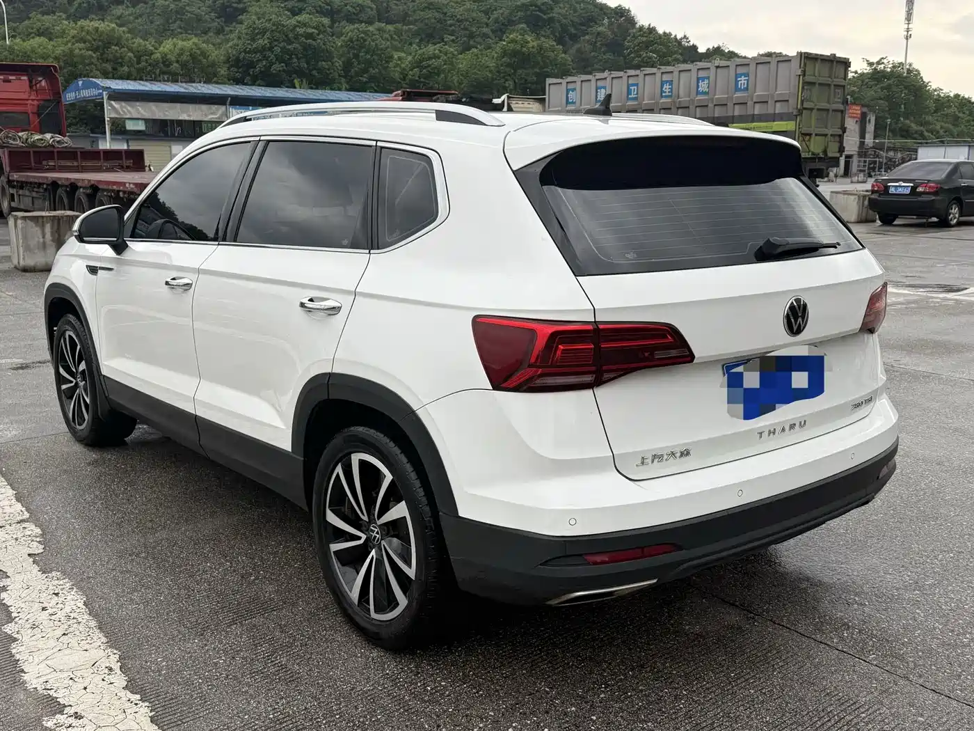 Volkswagen Tharu 2022 280TSI FWD Luxury Edition фото 7