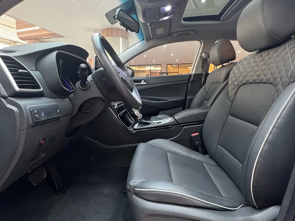 Hyundai Tucson 2020 280TGDi 2WD GLS Smart Connect Edition China VI фото 14
