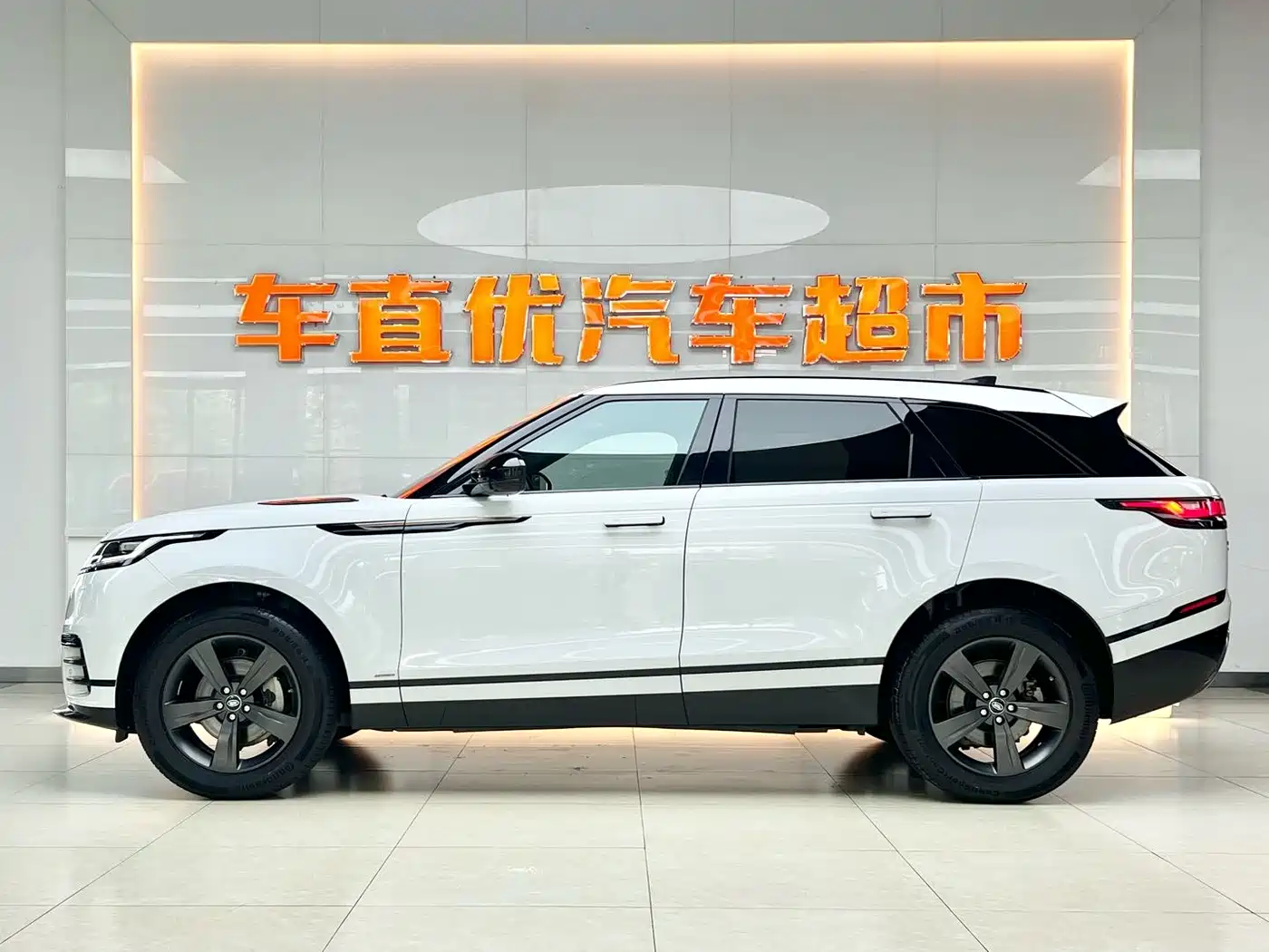 Land Rover Range Rover Velar 2020 P250 R-DYNAMIC S фото 4