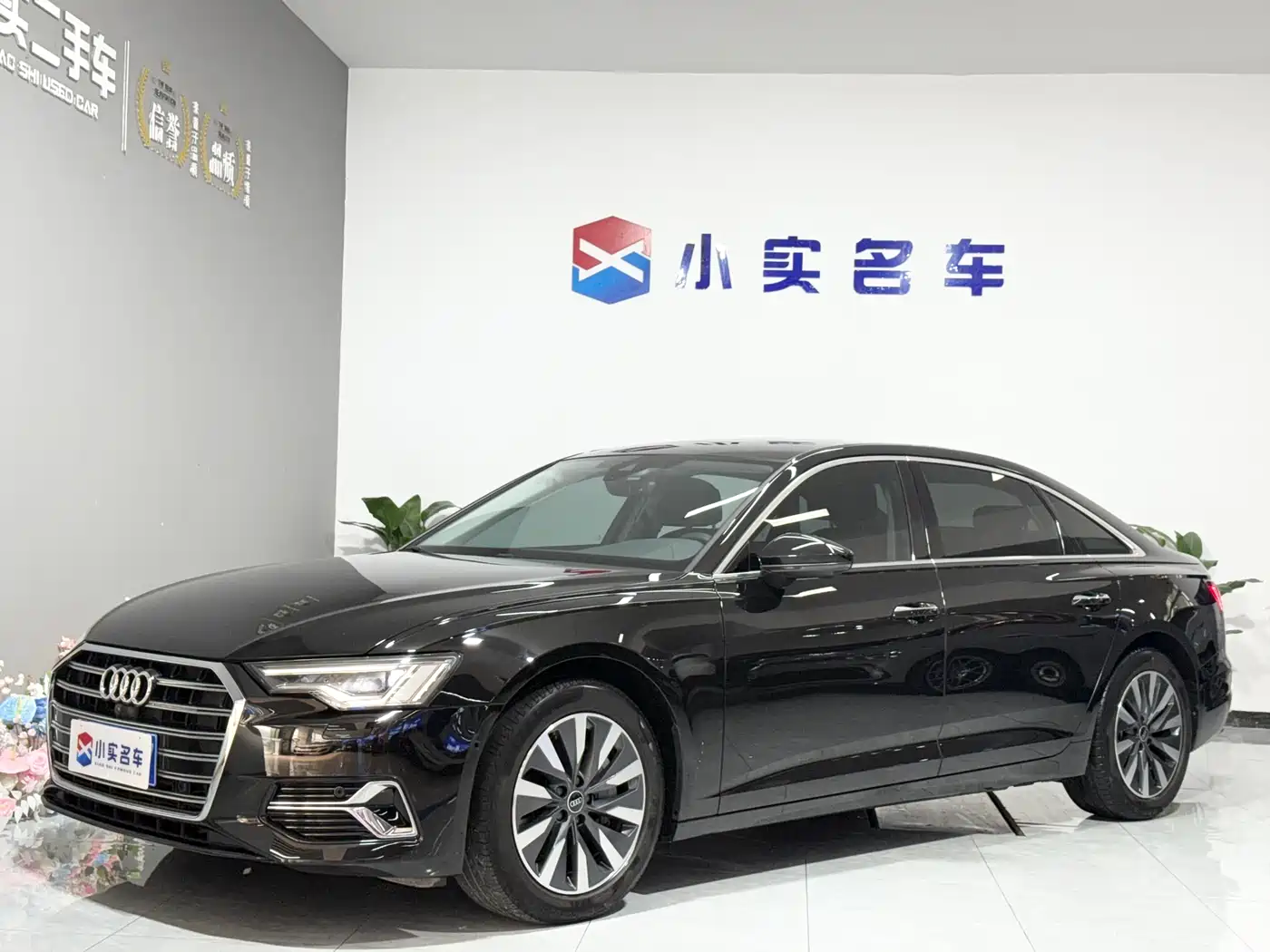 Audi A6L 2023 45 TFSI Premium Selection Elegance