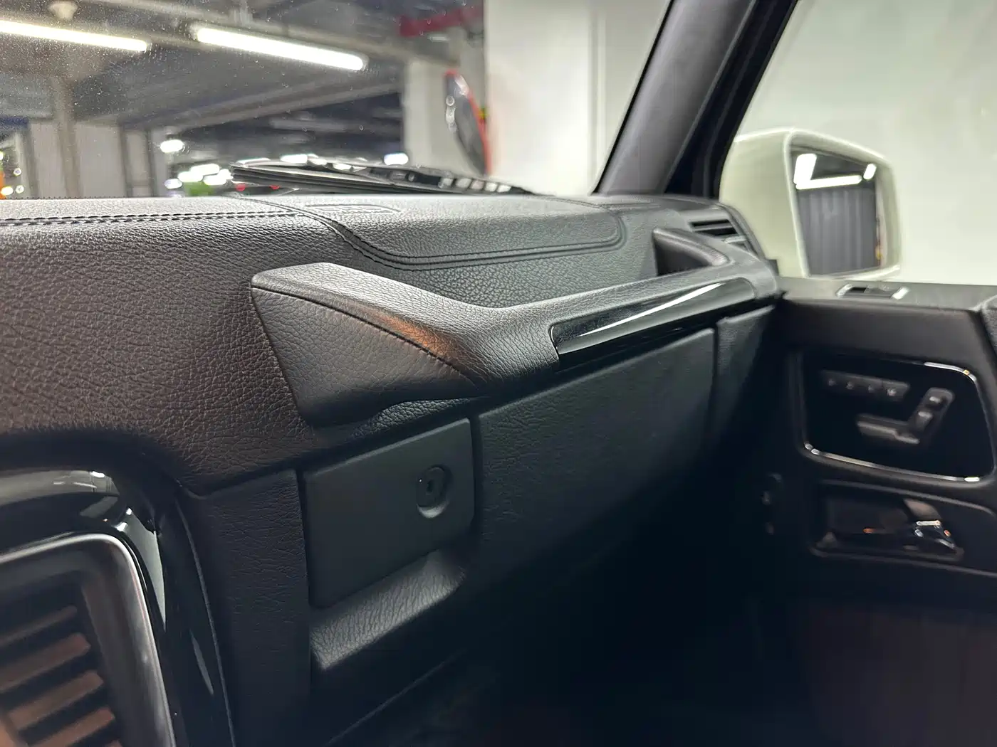 Mercedes-Benz G-Class AMG 2013 AMG G 63 фото 18