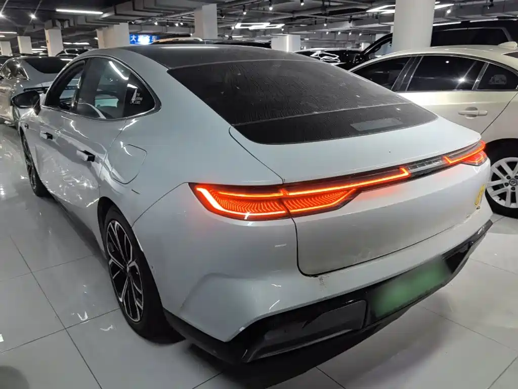 Фото 5 - Geely Galaxy Galaxy E8