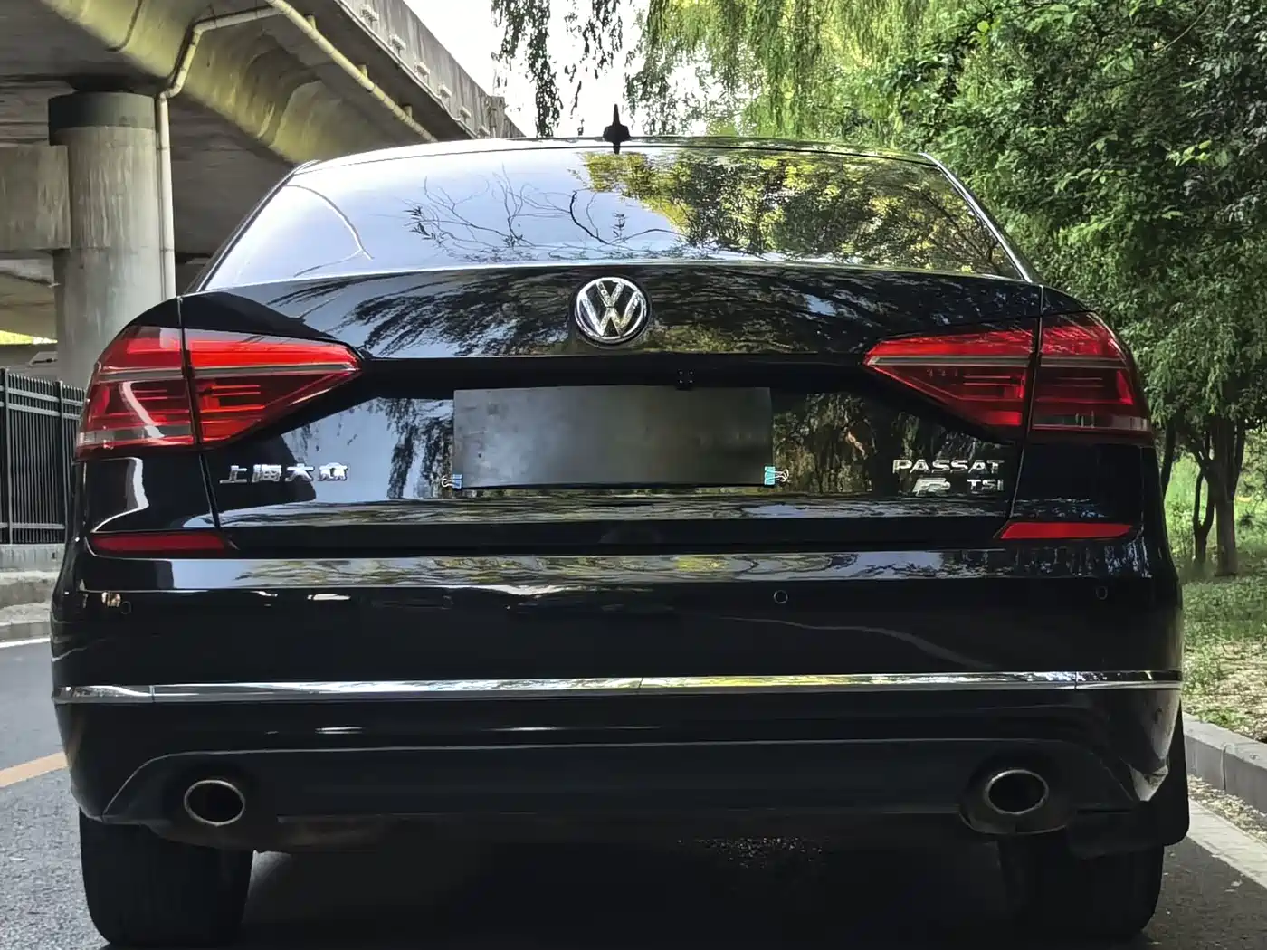 Volkswagen Passat 2017 330TSI DSG Prestige фото 12