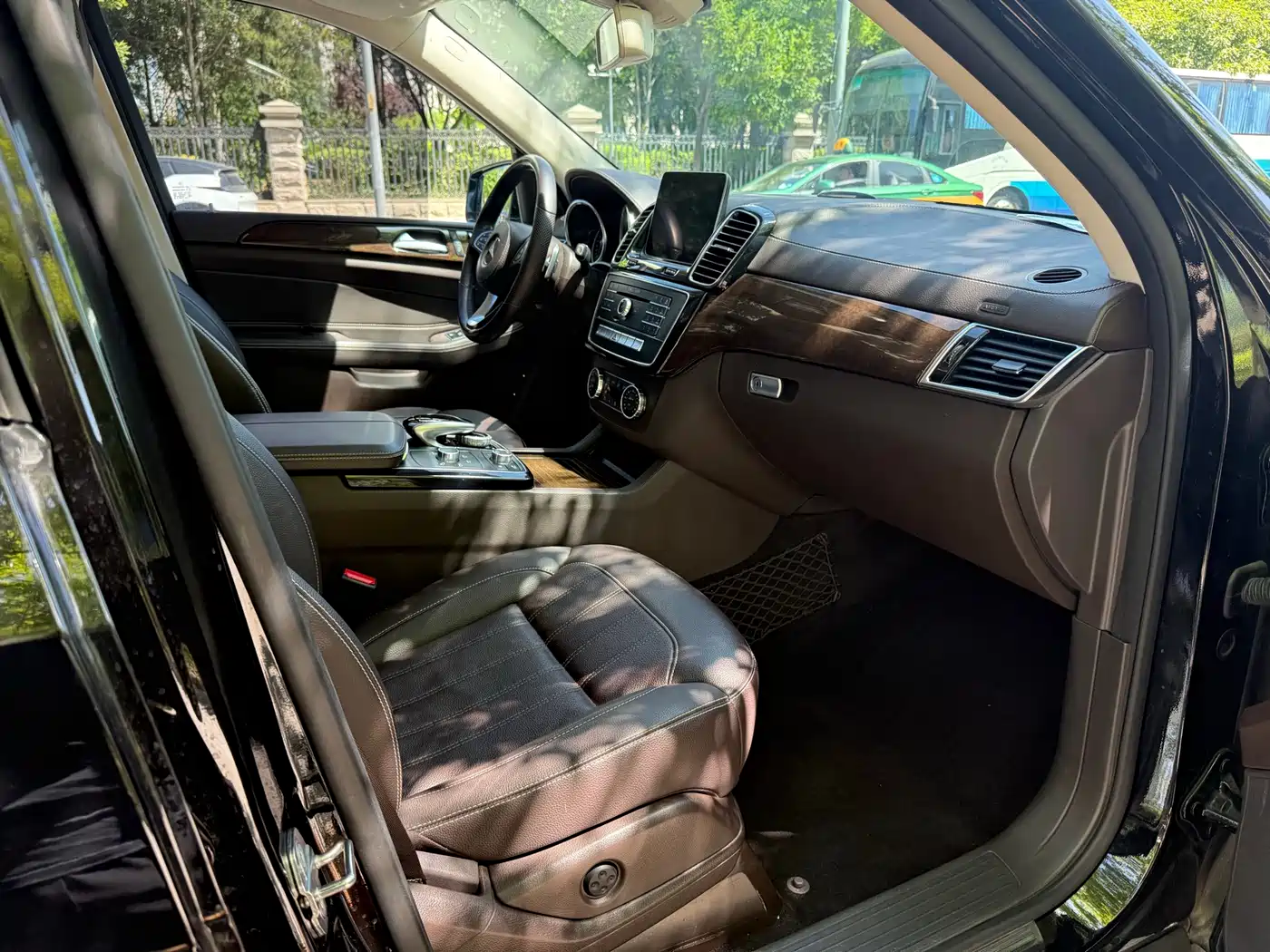 Mercedes-Benz GLS 2018 GLS 400 4MATIC Dynamic фото 12