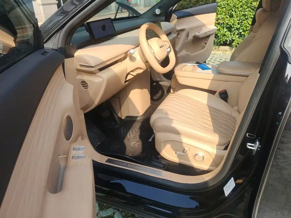 Exeed Exlantix ET 2025 2025 Model EREV 265 Pro 2WD Highway Assist