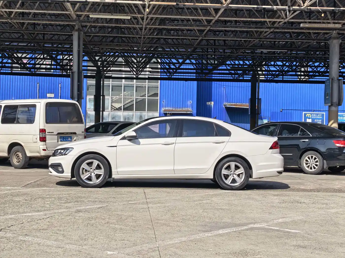 Volkswagen Lamando 2019 230TSI DSG Fashion Edition China VI фото 2