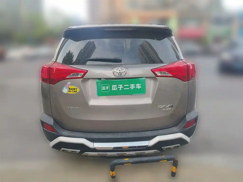 Toyota RAV4 Rongfang 2013 2.0L CVT 4WD Pioneer фото 4