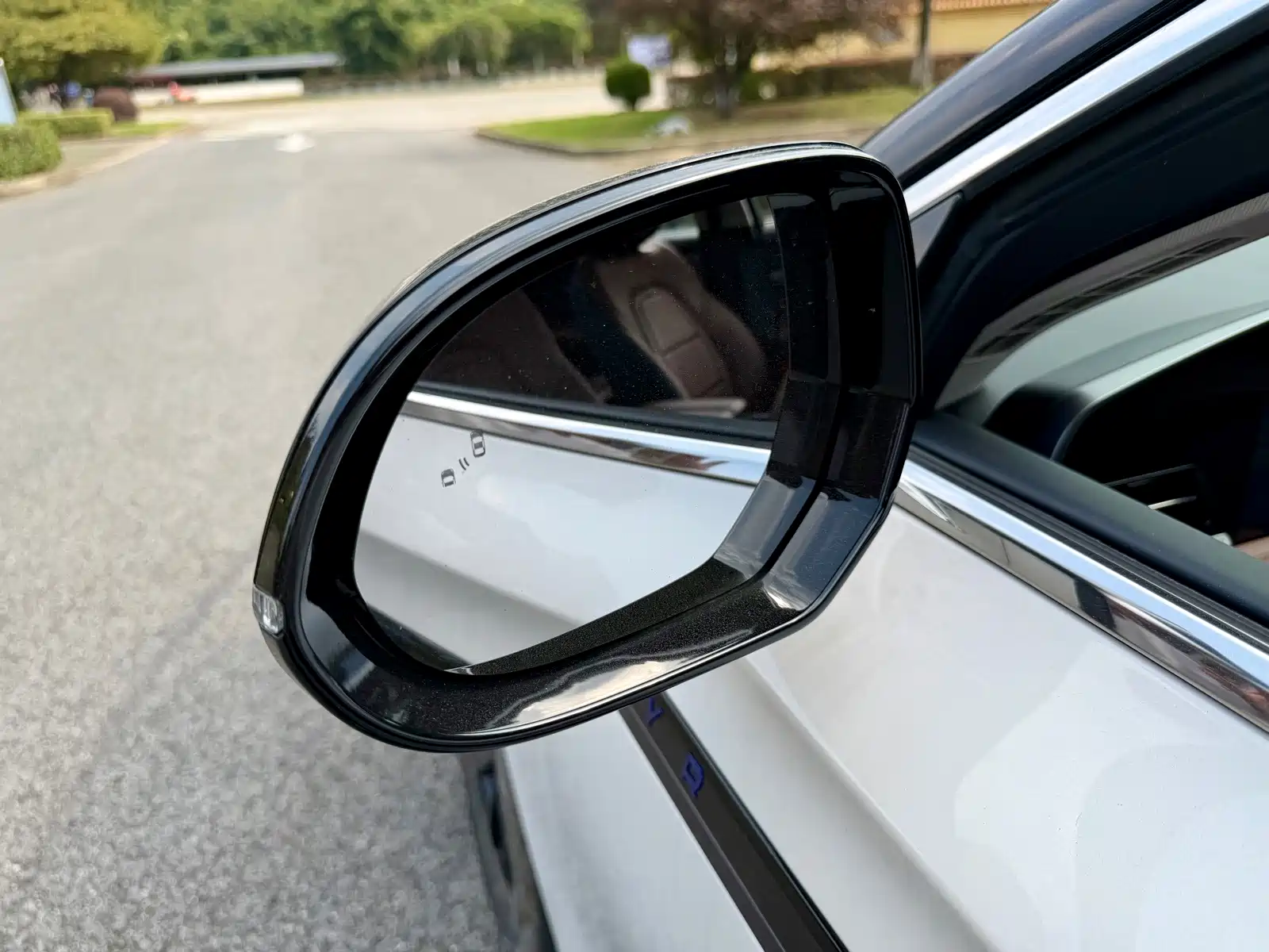 Фото 8 - Lincoln Z