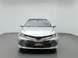 Фото 3 - Toyota Camry