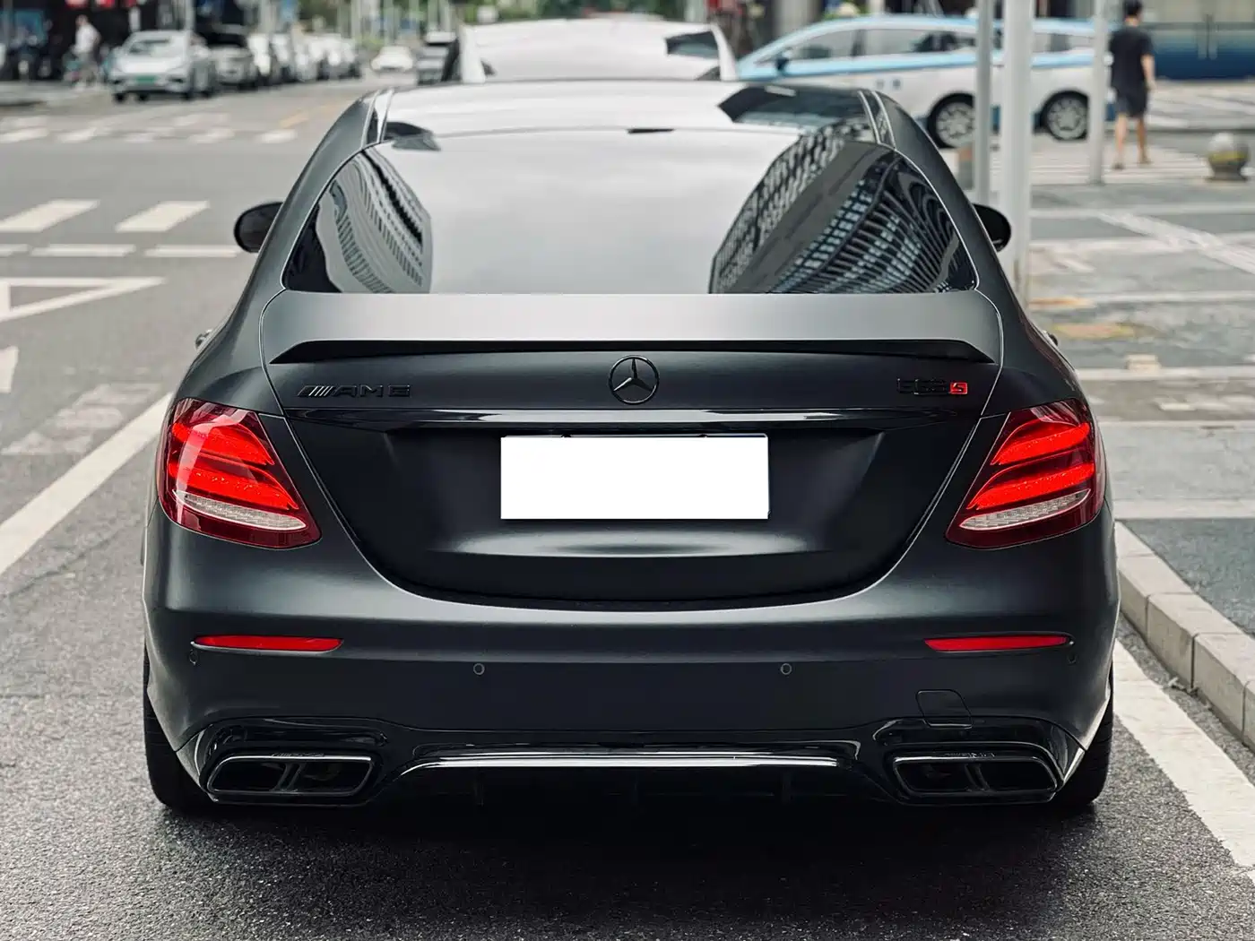 Mercedes-Benz E-Class AMG 2018 AMG E 63 S 4MATIC+ Special Edition фото 20