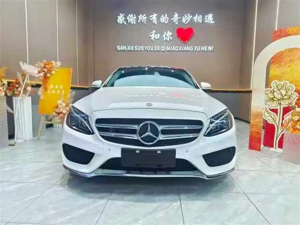 Mercedes-Benz C-Class 2015 C 200 L Sport фото 2
