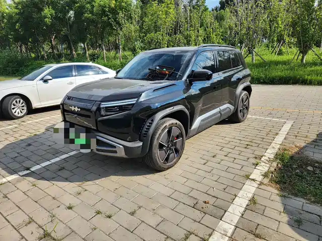 Fang Cheng Bao Titanium 3 2025