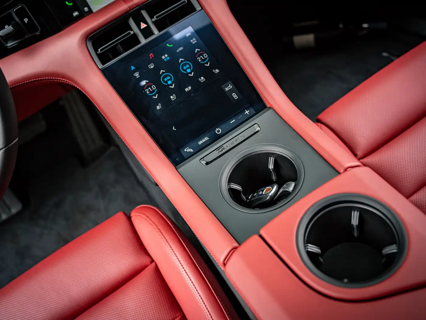 Porsche Taycan 2022 Taycan 4 Cross Turismo фото 22