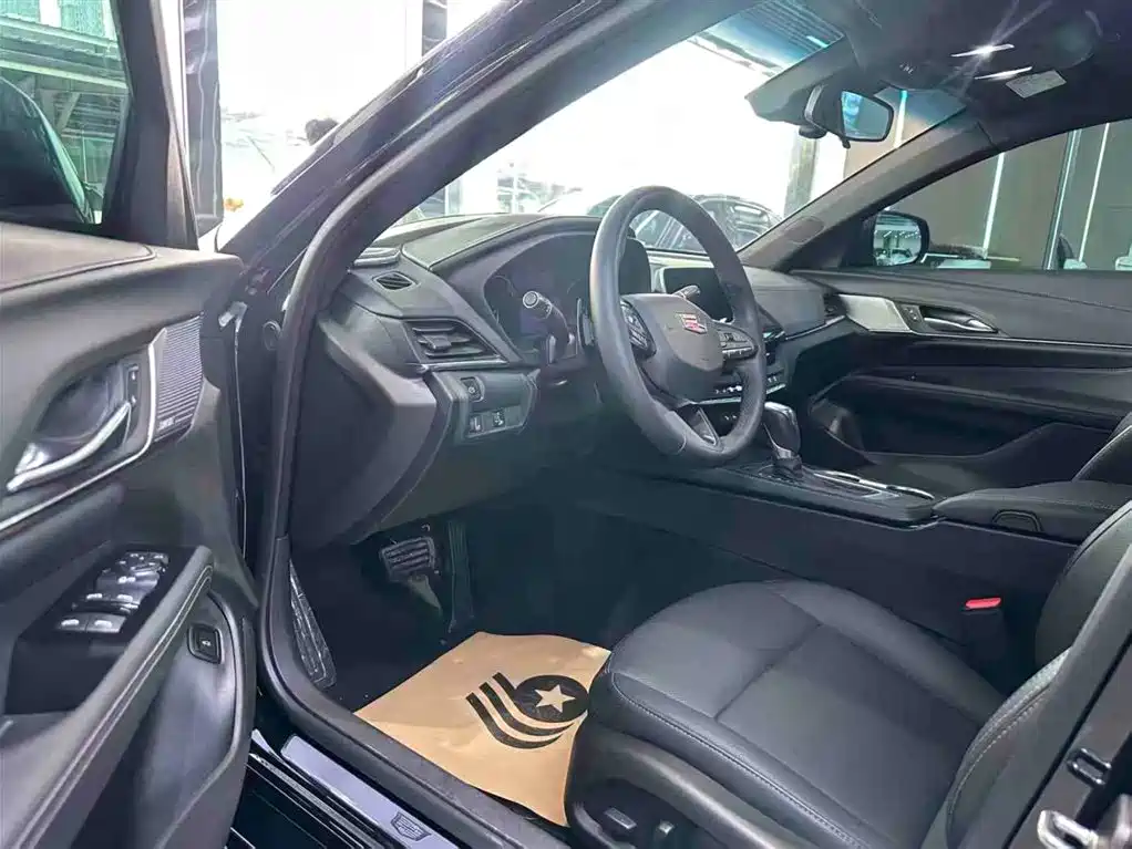 Cadillac CT4 2020 28T Fashion Edition фото 5