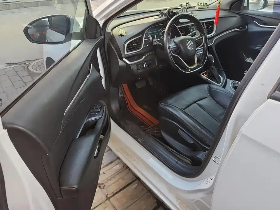Фото 9 - Buick Excelle