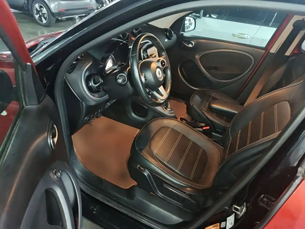 smart forfour 2018 2018 0.9T 66kW Pioneer Edition