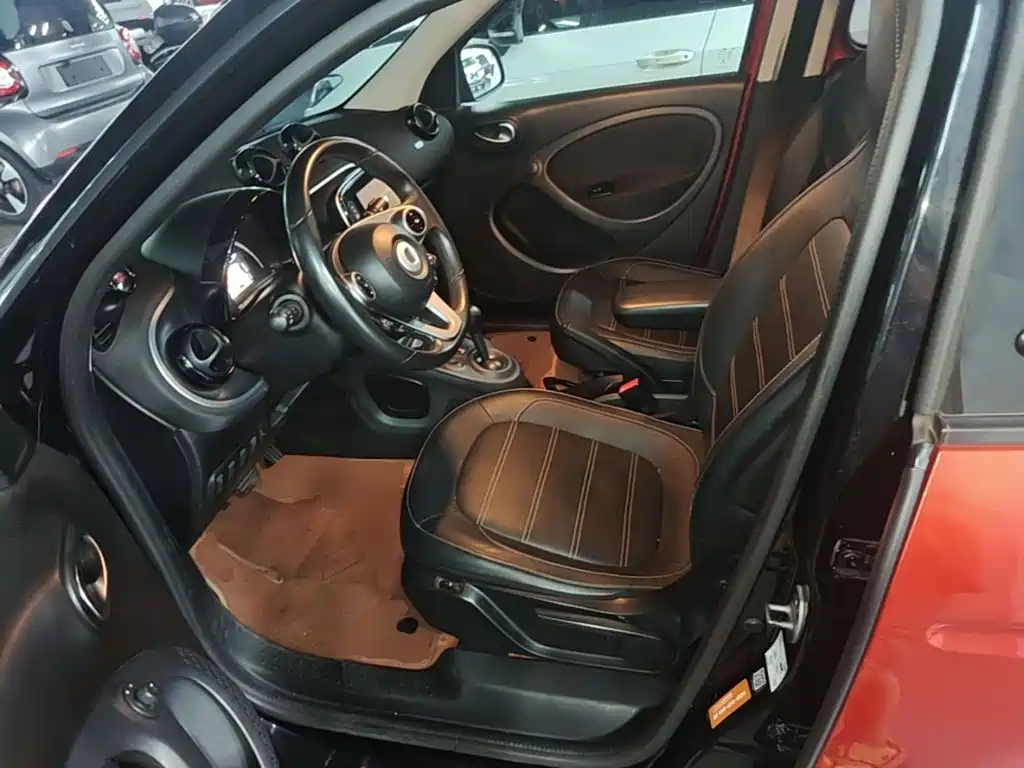 smart forfour 2018 2018 0.9T 66kW Pioneer Edition