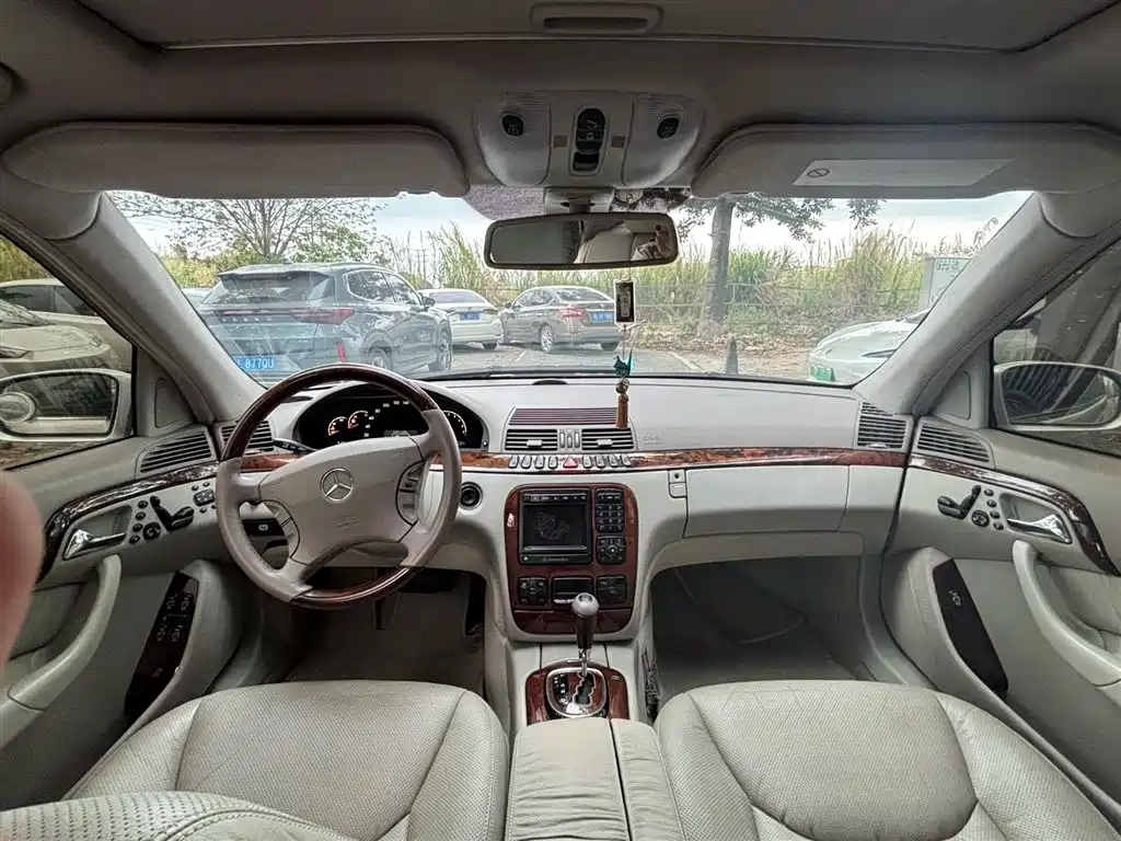 Mercedes-Benz S-Class фото 6