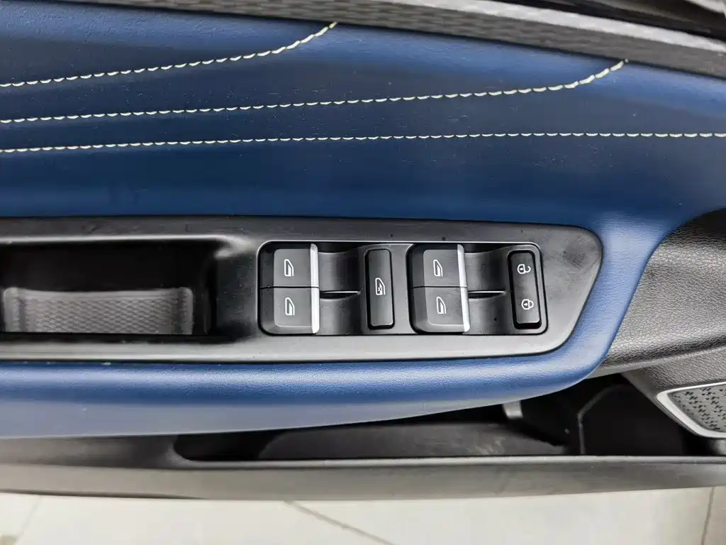 Geely Emgrand GL 2021 2021 UP 1.4T CVT Executive