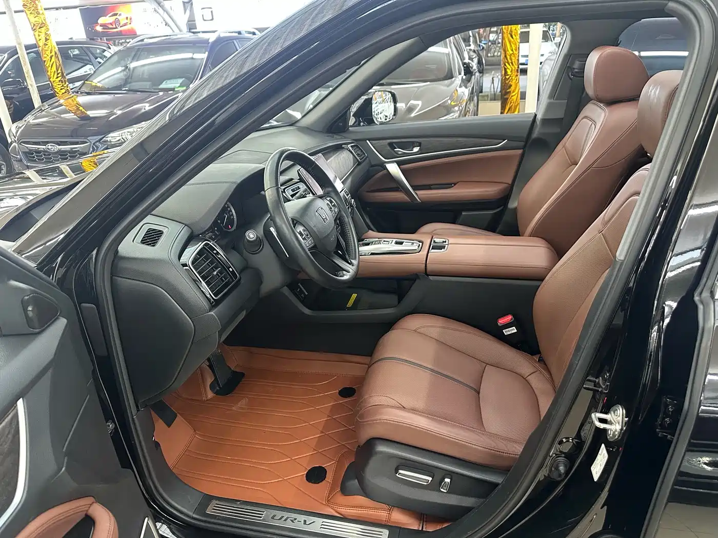 Honda UR-V 2023 2020 370TURBO 2WD Premium Elegance Edition