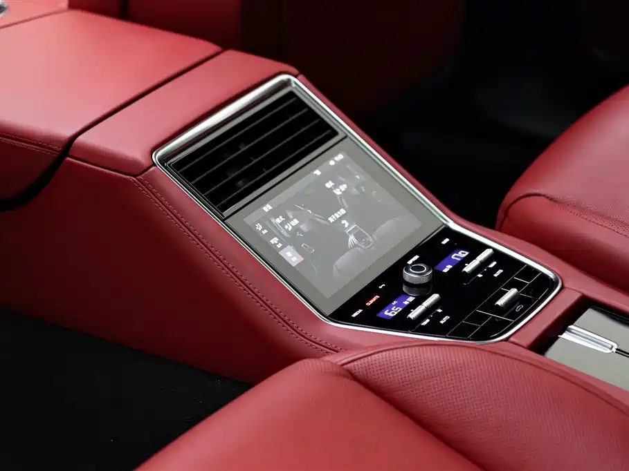 PORSCHE PANAMERA NEW ENERGY