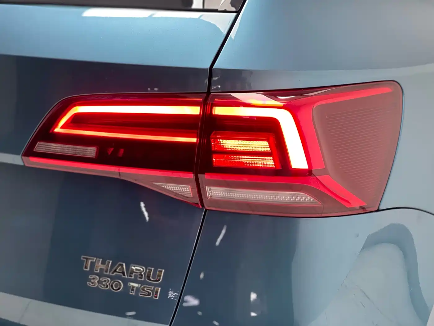 Volkswagen Tharu 2019 Model 330TSI 4WD Flagship Edition China VI фото 4