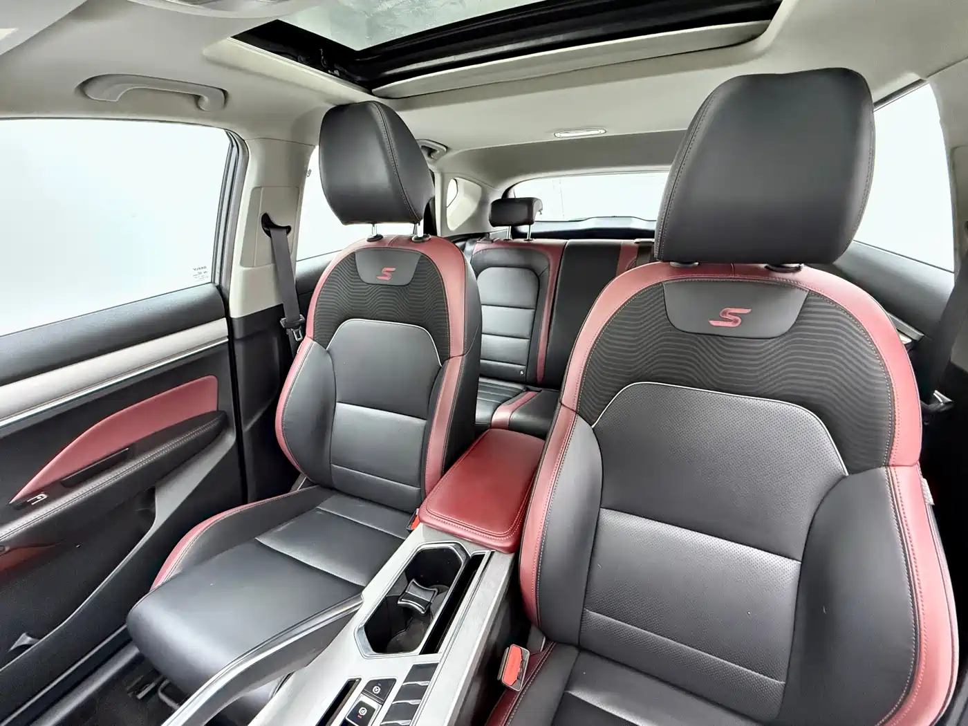 GEELY AUTOMOBILE BINYUE