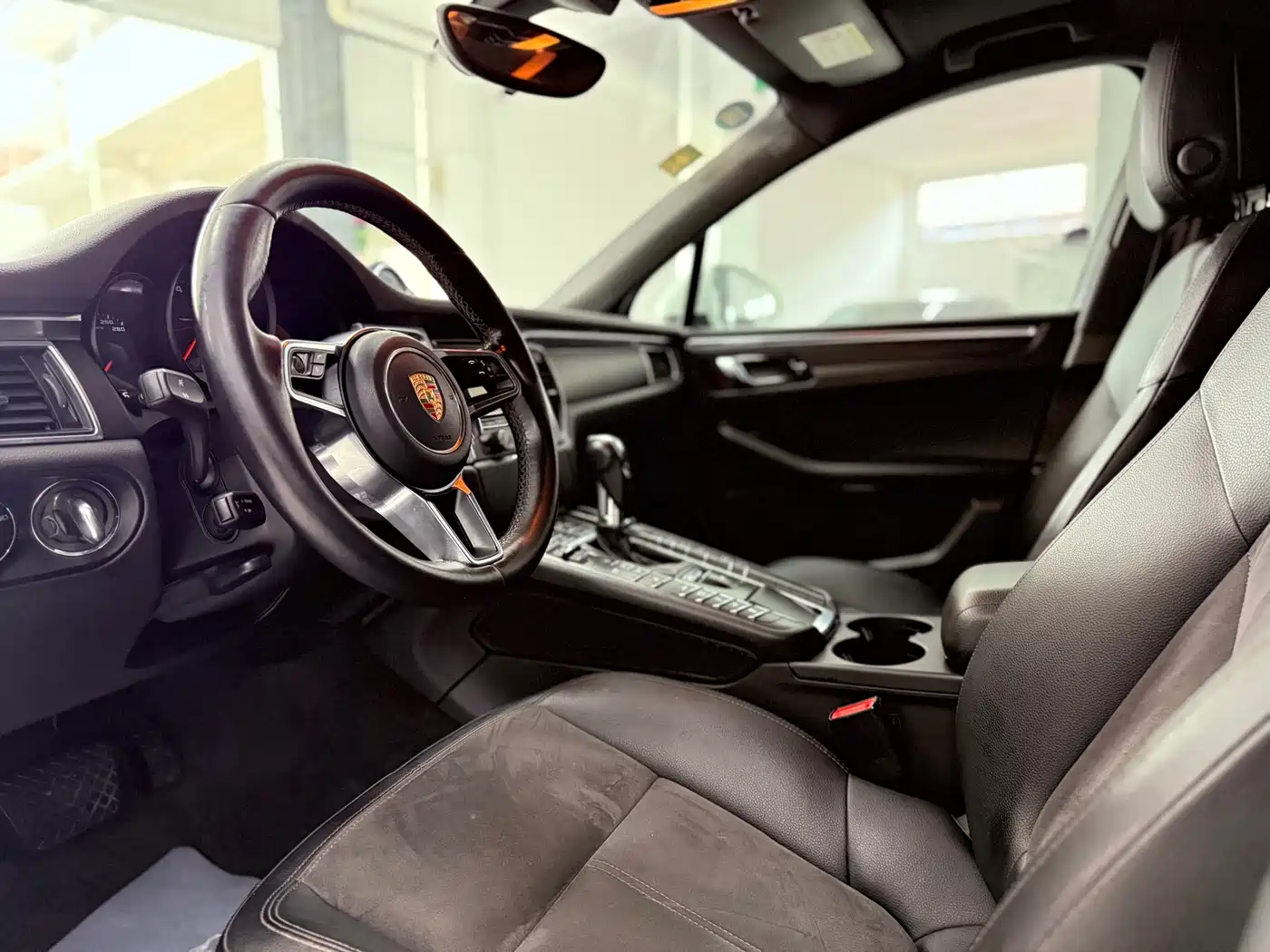 Porsche Macan 2014 Macan 2.0T фото 7