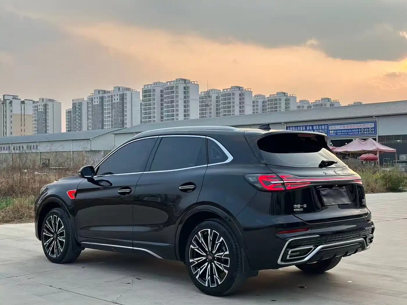 Hongqi HS5 2023 2.0T AWD Flag Enjoy Pro Edition фото 7