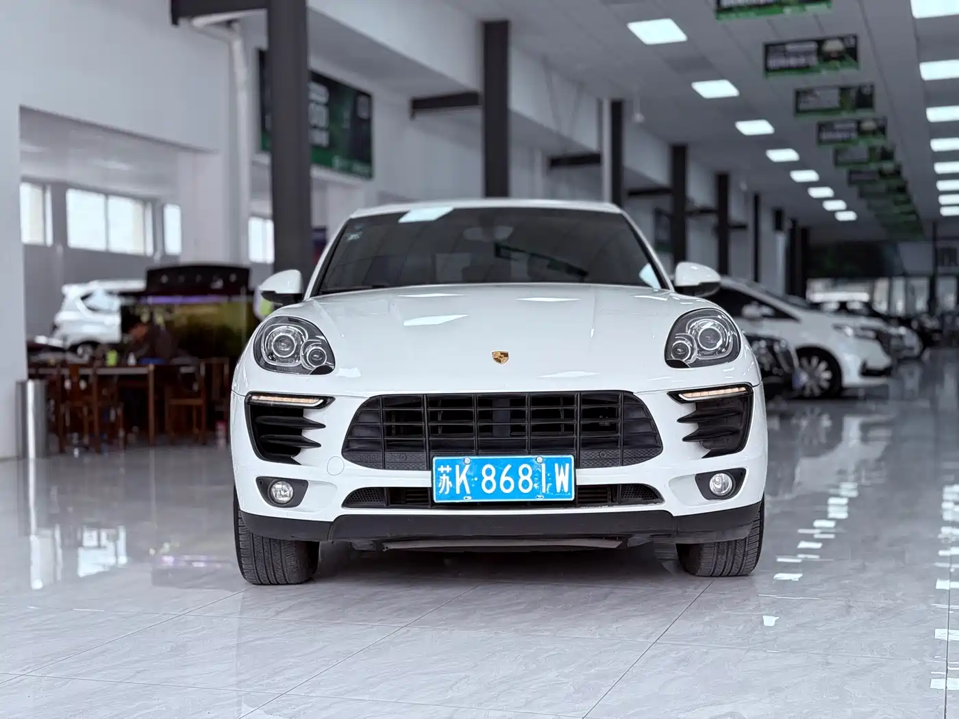 Porsche Macan 2014 Macan 2.0T фото 2