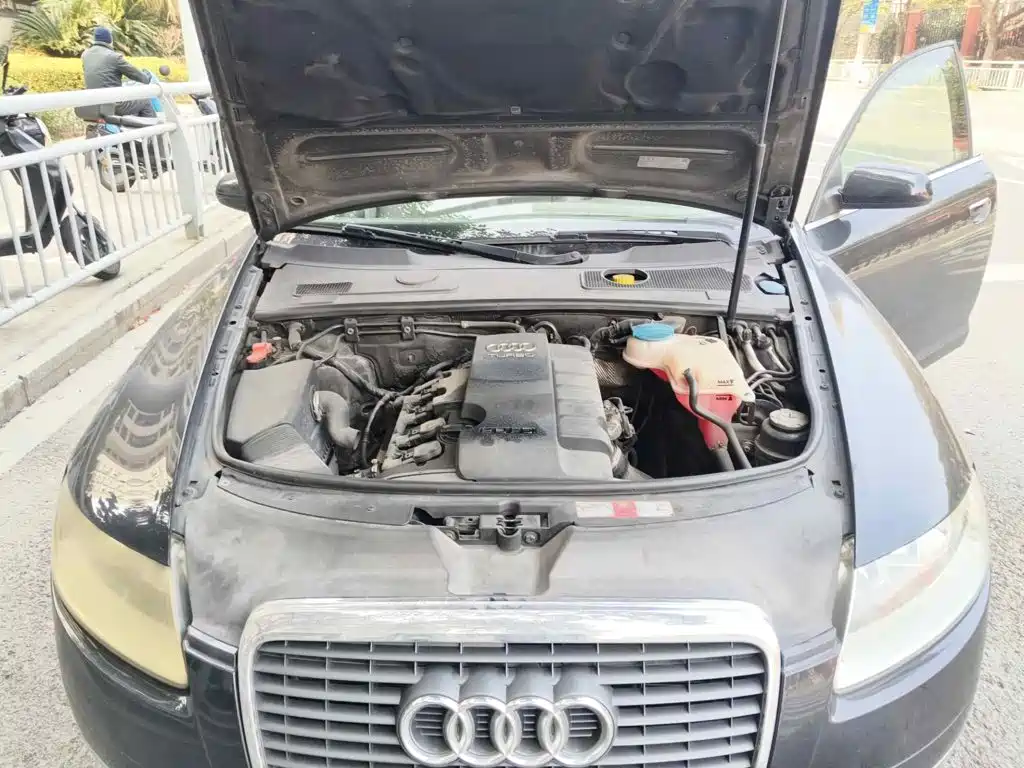 Фото 3 - Audi A6L