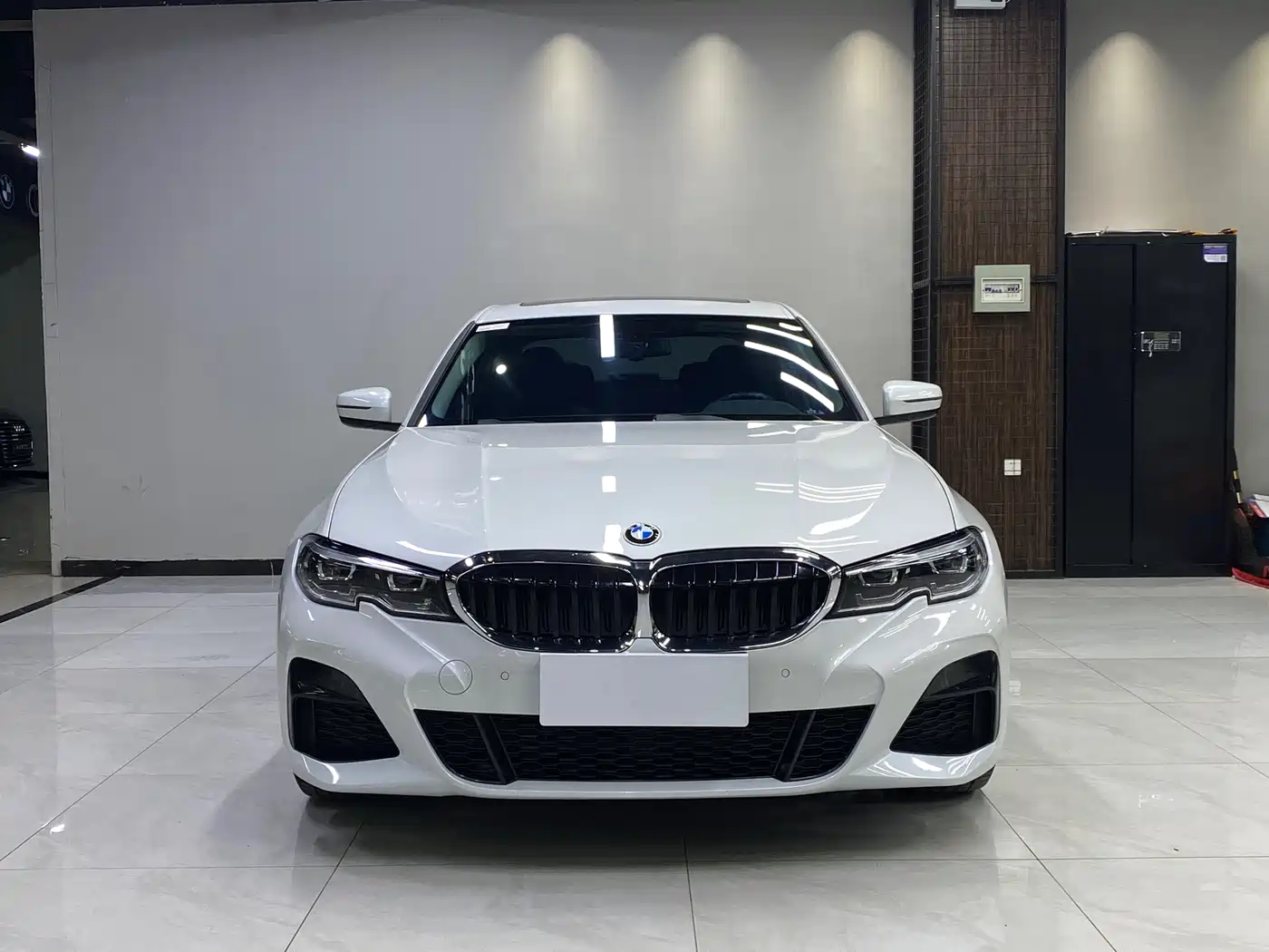 BMW 3 Series 2021 Facelift 320Li M Sport Package фото 2