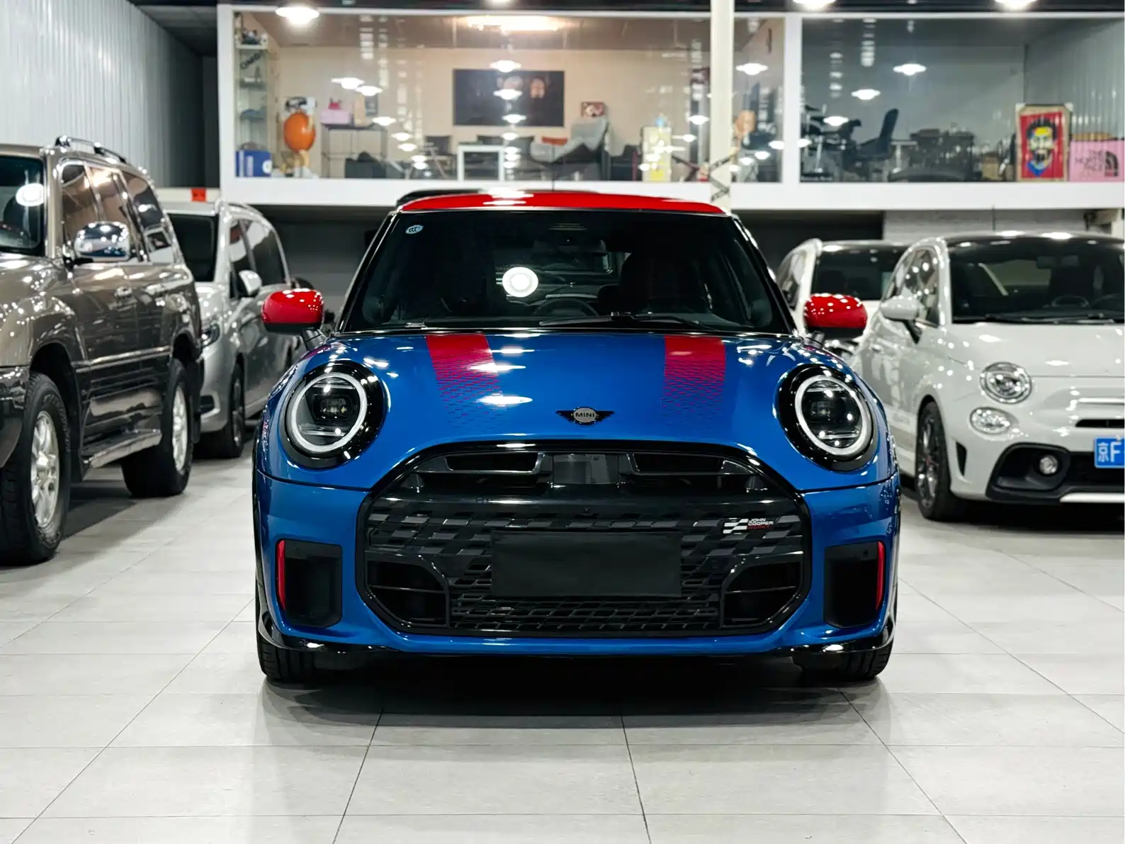 Фото 2 - MINI JCW