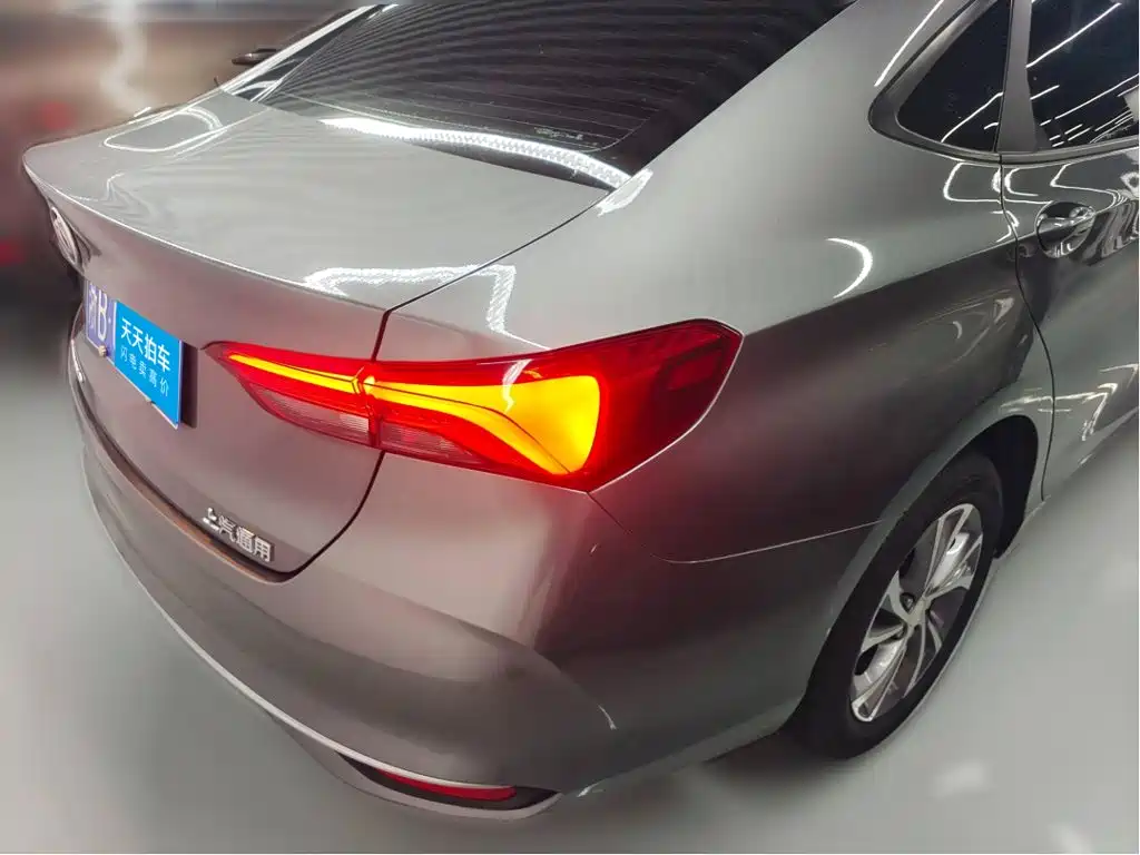 Фото 2 - Buick Verano