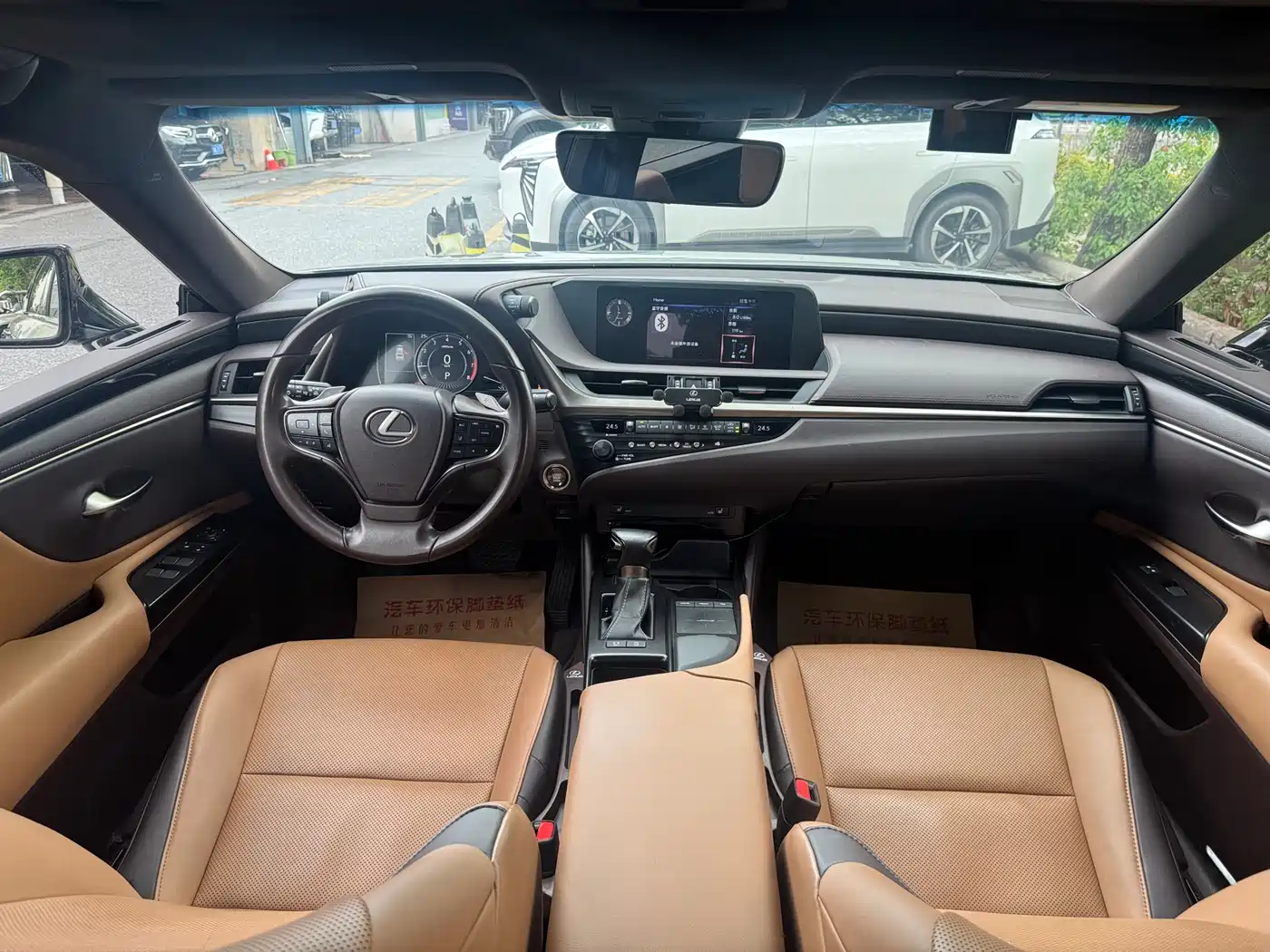 Lexus ES 2020 200 Excellence фото 9