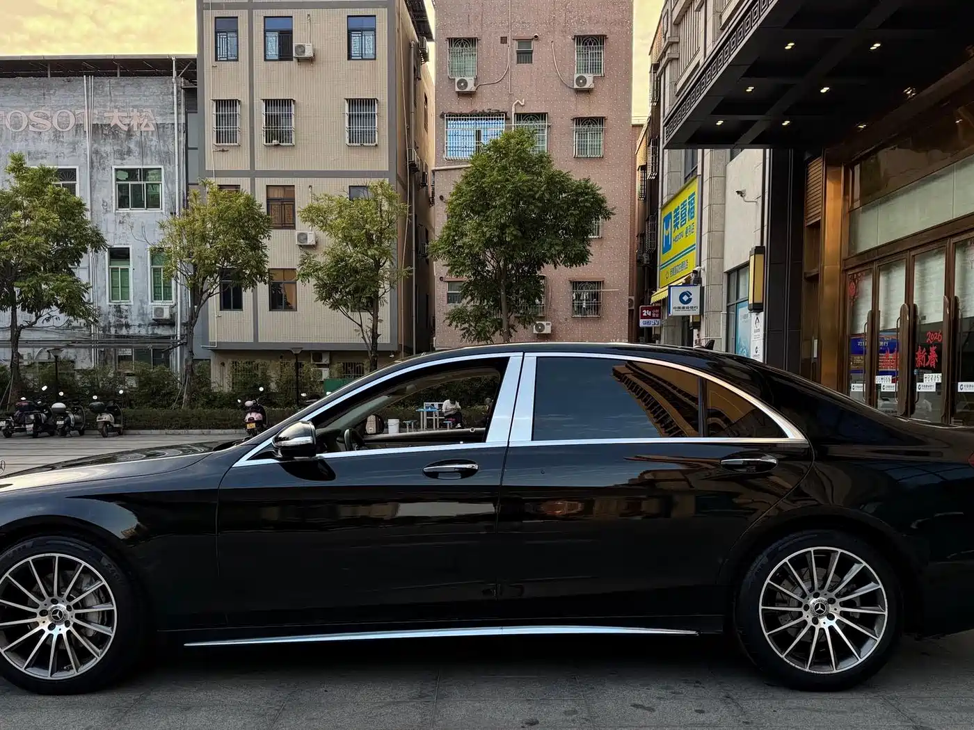 Mercedes-Benz S-Class 2016 S 320 L Business Edition фото 6