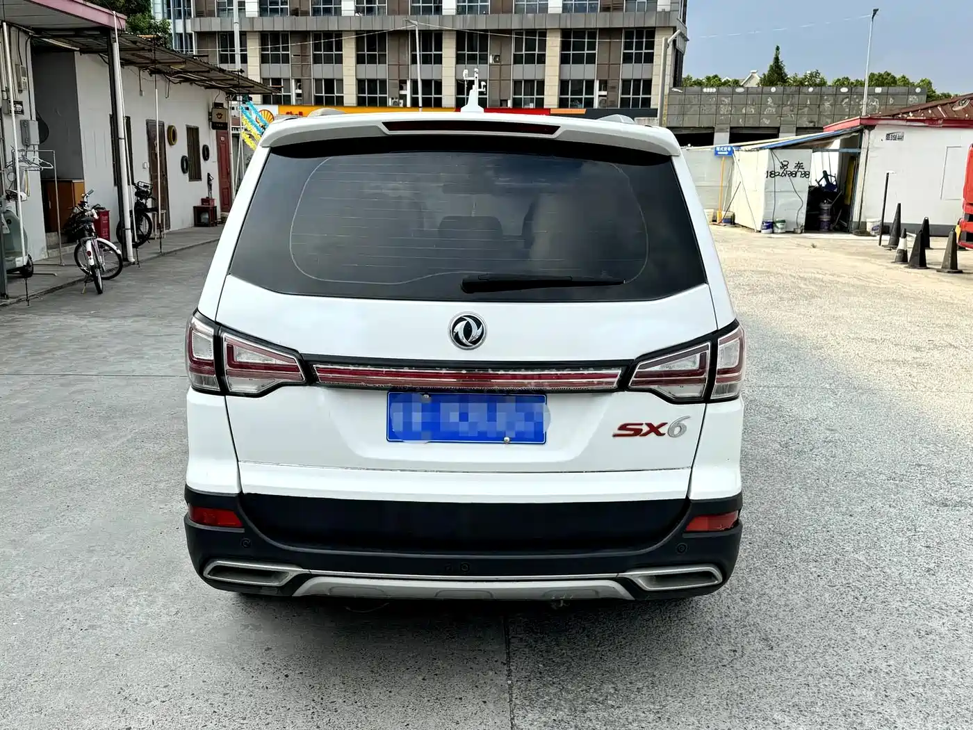 Dongfeng Fengxing Fengxing SX6 2017 2016 1.6L Manual Premium