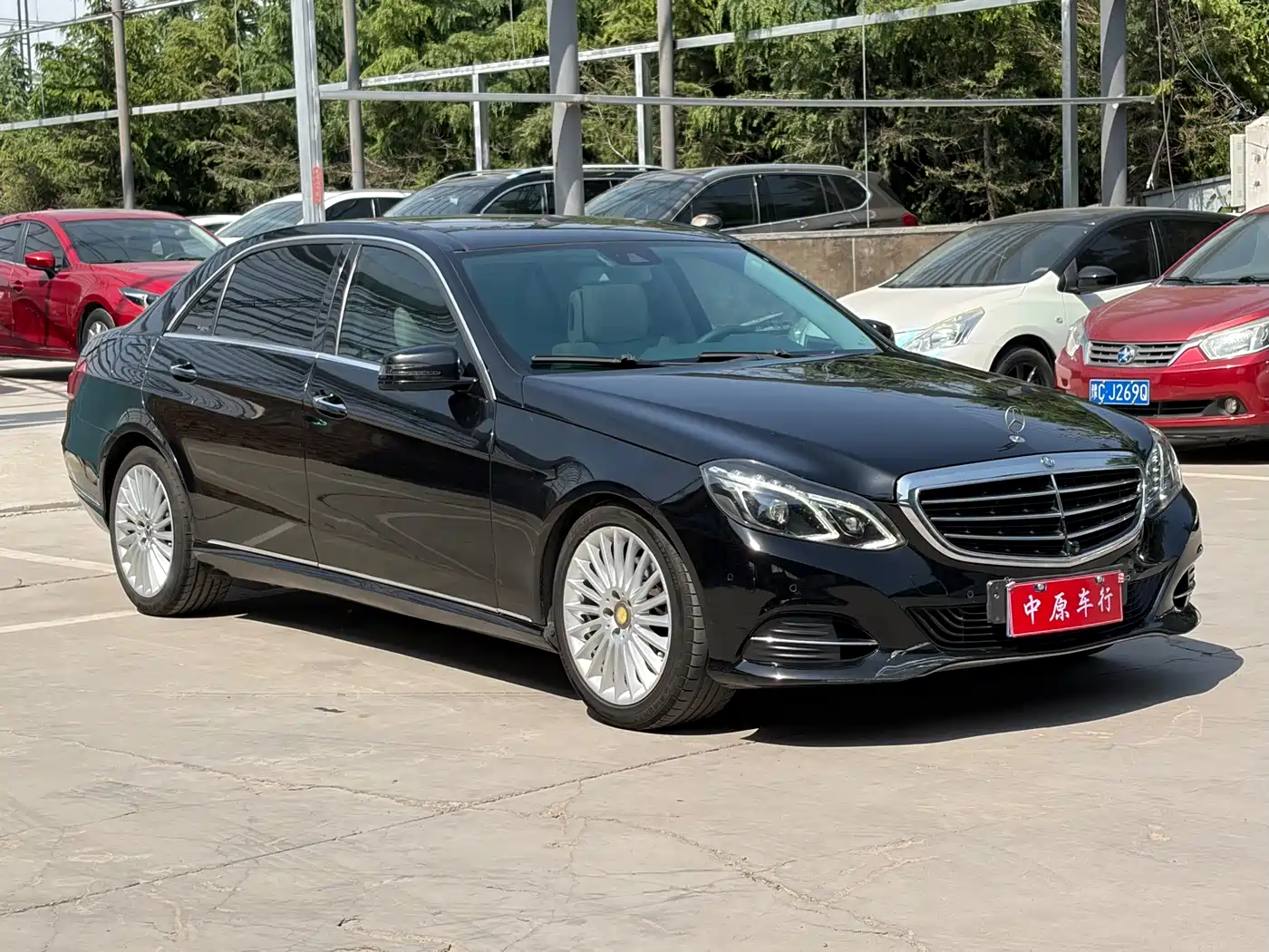Mercedes-Benz E-Class 2014 E 300 L фото 3