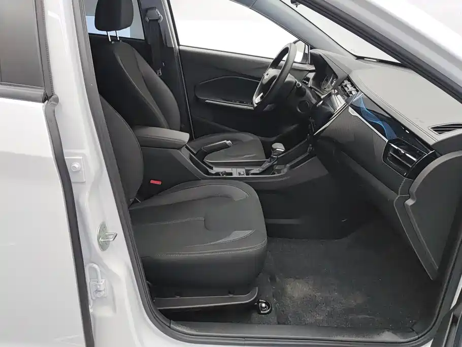 Фото 8 - Chery Tiggo 3x