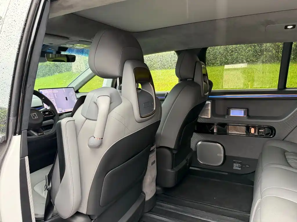 ZEEKR MIX 2025 2025 Smart Driving Edition